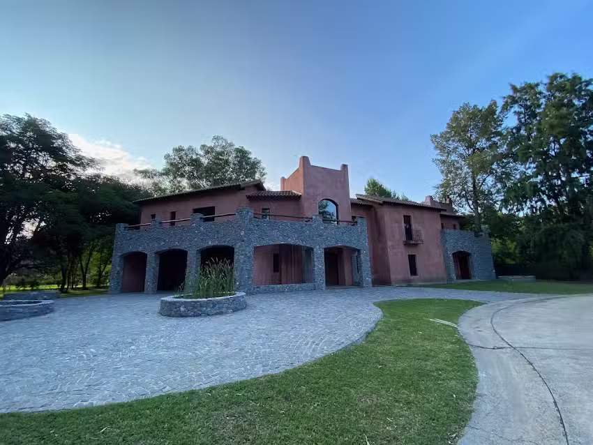 Alem Propiedades Canning