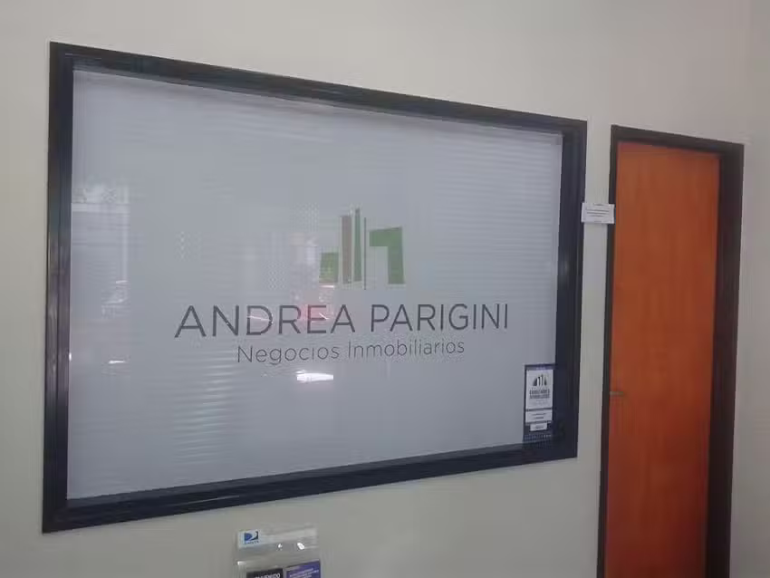 Andrea Parigini Negocios