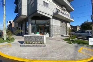 Ariel Sauret Propiedades