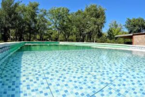 Caba&ntilde;a Dorada