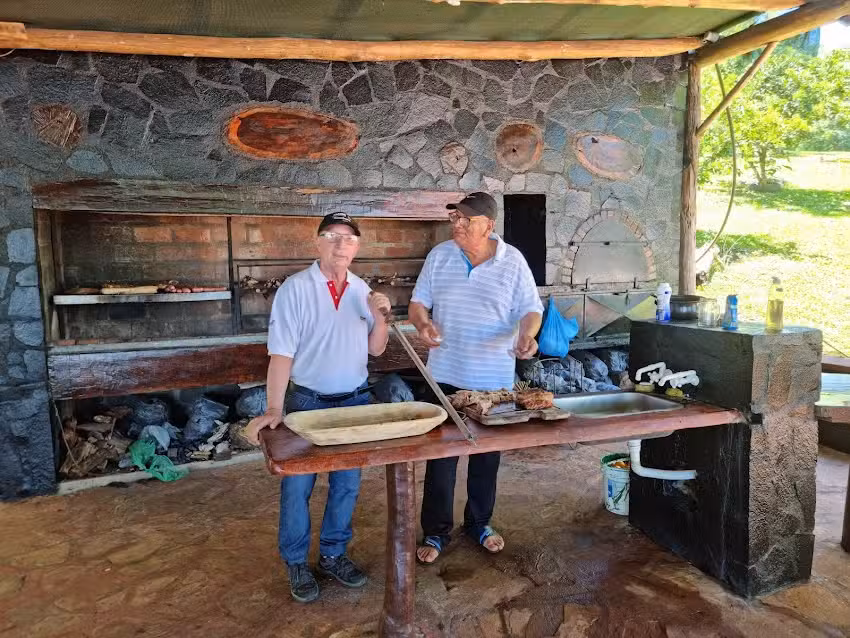 Caba&ntilde;a los amigos