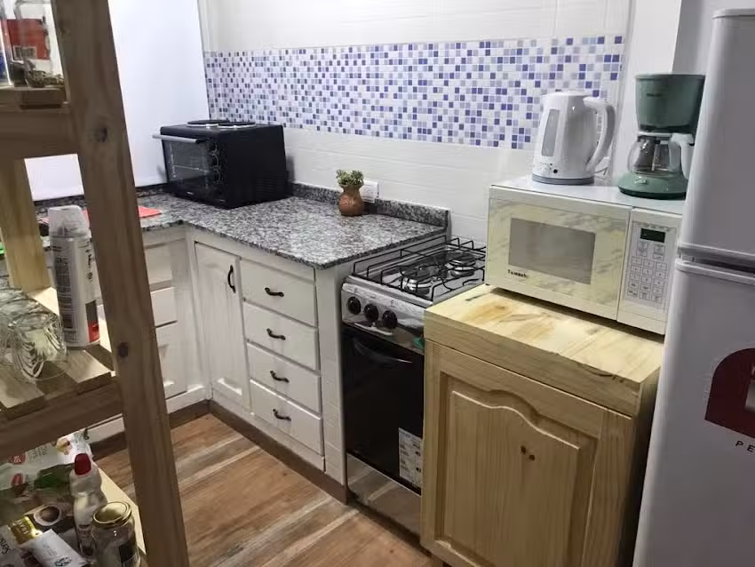 Caba&ntilde;a vista a la sierra