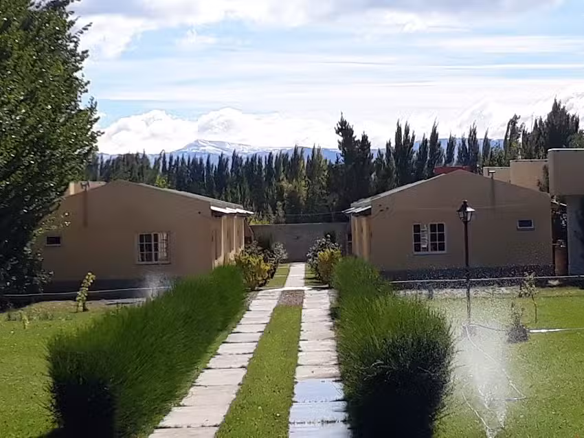 Caba&ntilde;as Del Valle