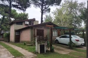 Caba&ntilde;as La Huella
