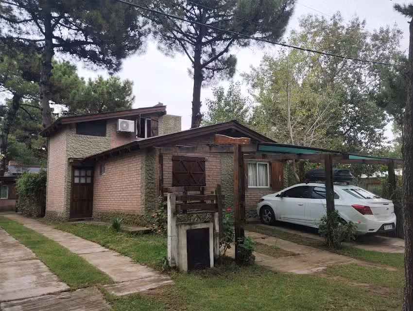 Caba&ntilde;as La Huella