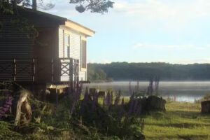 Caba&ntilde;as Laguna Negra