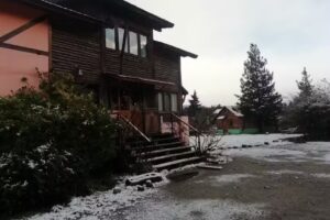 Caba&ntilde;as Las gemelas de Puelo