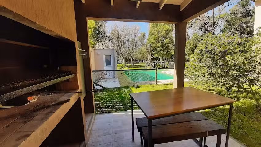 Caba&ntilde;as Los Alerces