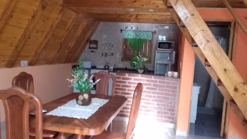 Caba&ntilde;as Los Leones