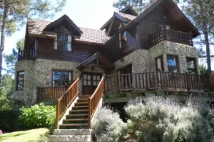 Carilo casas en alquiler