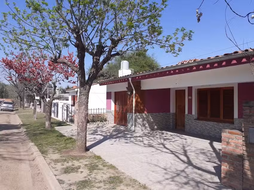 Casa en villa de las Rosas