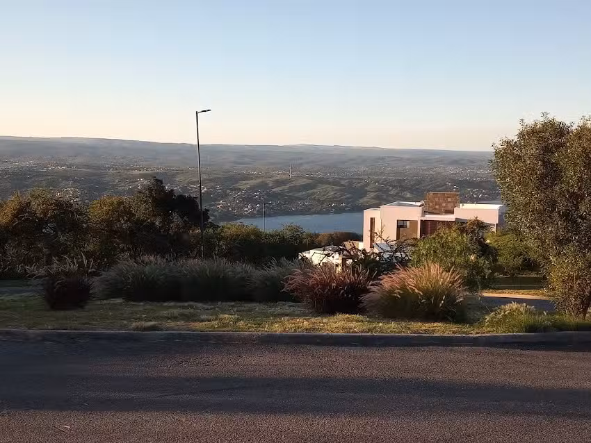Casa Monta&ntilde;a en Barrio Privado Carlos Paz