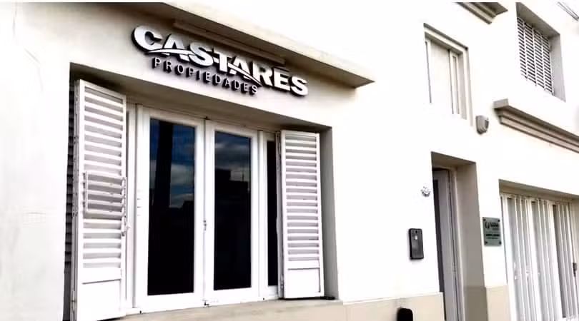 Castar&eacute;s Propiedades