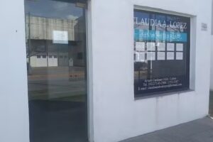 Claudia A Lopez
