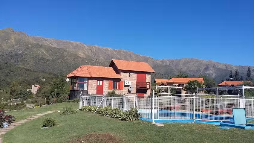 Complejo de Caba&ntilde;as Inti Huasi