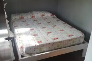 Complejo de departamentos La Esquina 7y74