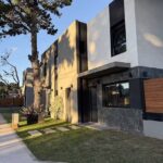 Debra Garc&iacute;a Inmobiliaria Mar de Aj&oacute;