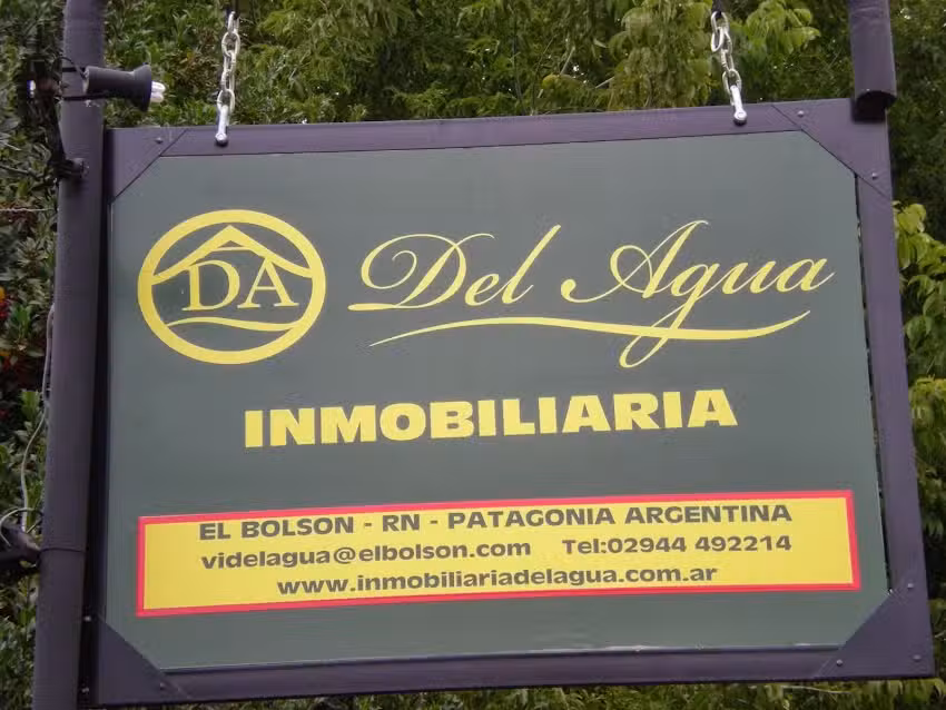 Del Agua Inmobiliaria