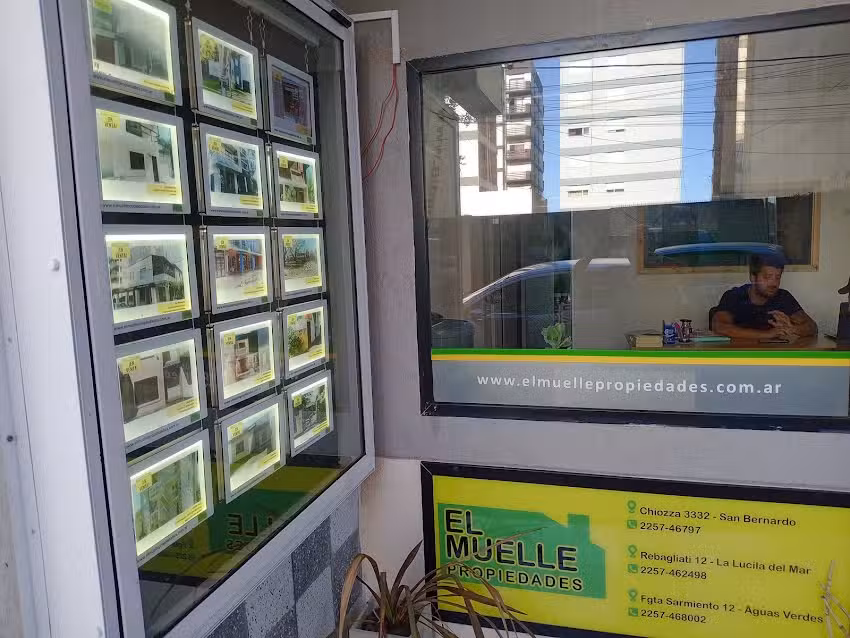 El Muelle Propiedades