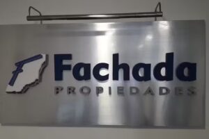 Fachada Propiedades