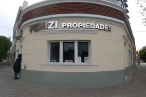 Fenizi Propiedades