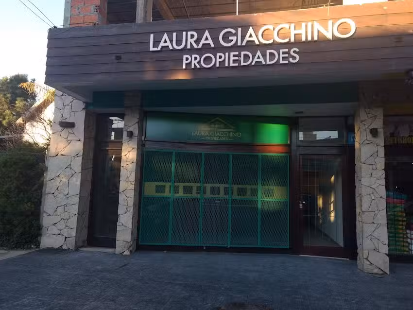 Giacchino Propiedades