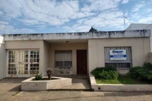 Gustavo Laurente Propiedades