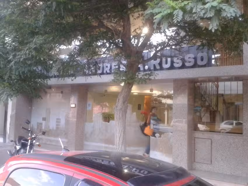 Inmobiliaria Andr&eacute;s Russo