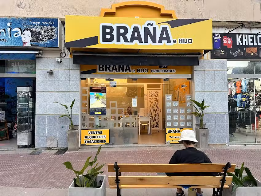 Inmobiliaria Bra&ntilde;a e Hijo