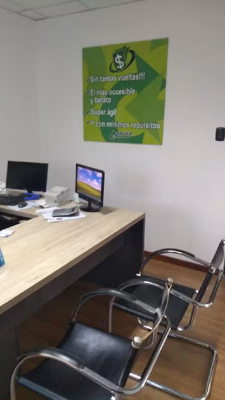 Inmobiliaria Maura Chudoba Seguros Mercantil Andina y Pr&eacute;stamos Personales Crever