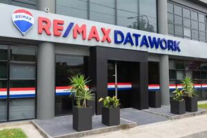 Inmobiliaria Remax Data Work