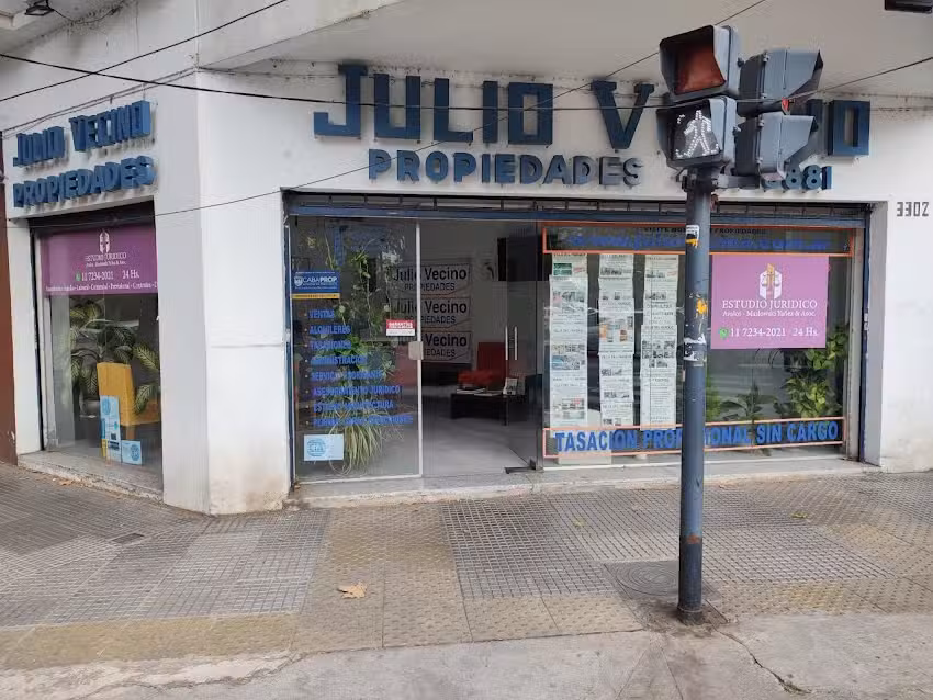 Julio Vecino Propiedades