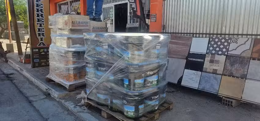 Los 3 Hermanos Corralon