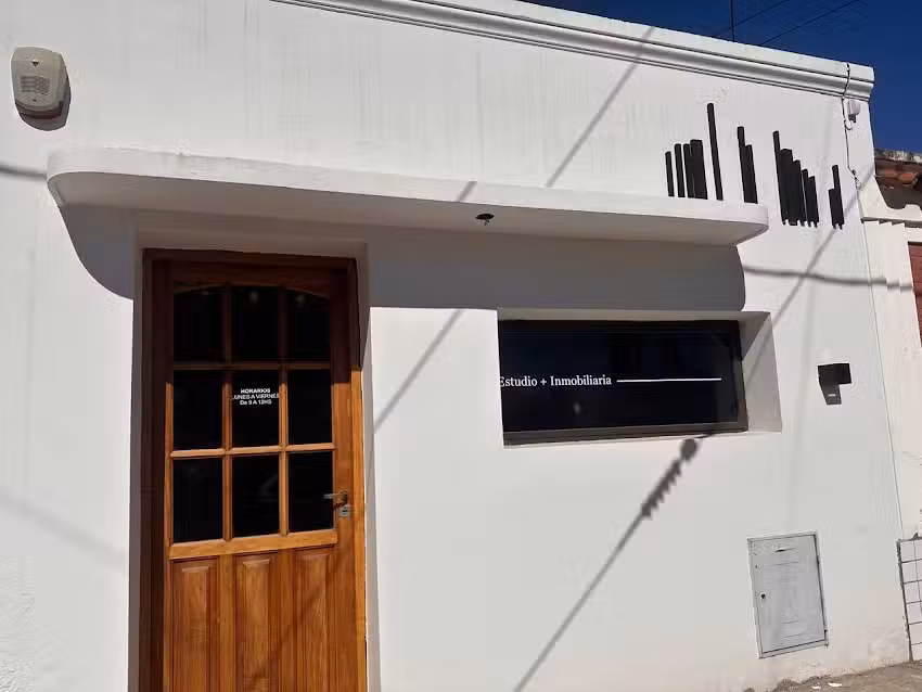 Lourdes Loyola Estudio Servicios Inmobiliarios