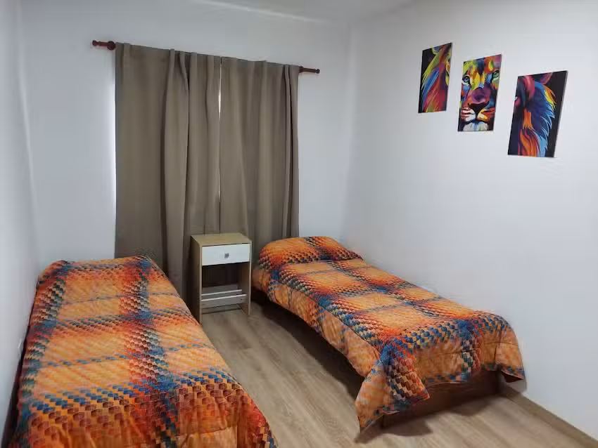 No Disponible Alquiler por dia Centenario