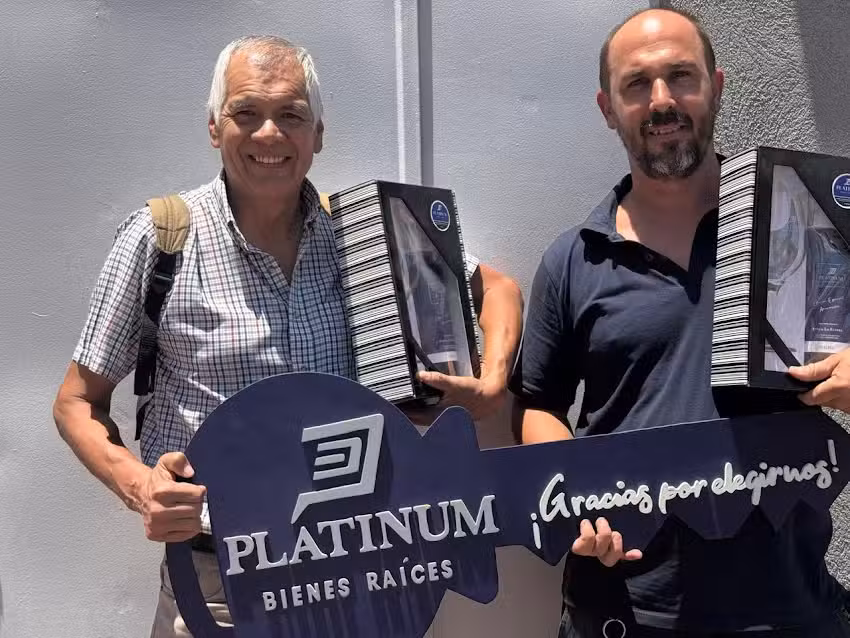 Platinum Bienes Raices