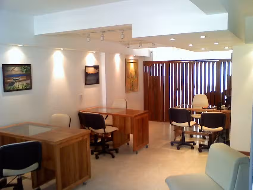 Quesada Propiedades Inmobiliaria en Parque Chas