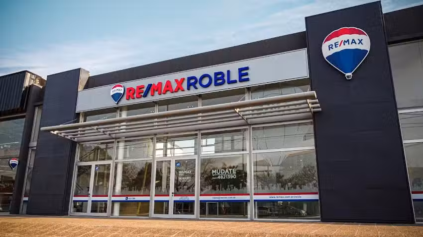 Remax Roble