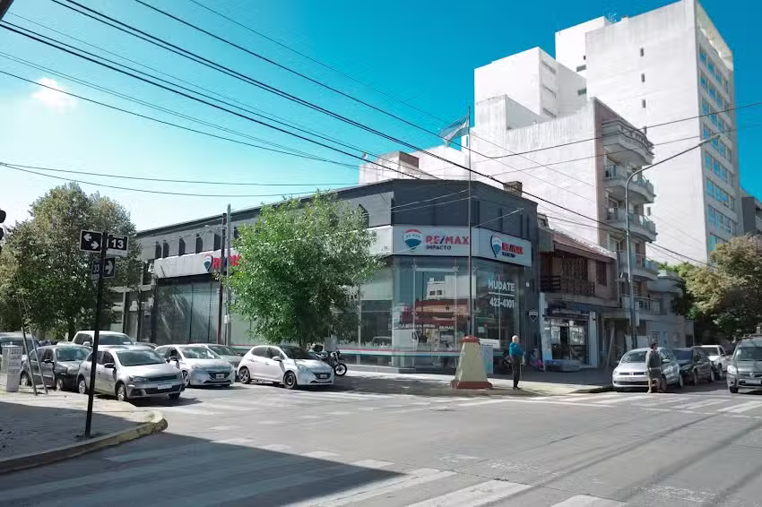 Remax Impacto Negocios Inmobiliarios