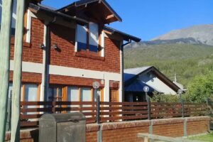 Roca Azul Caba&ntilde;as en El Bols&oacute;n