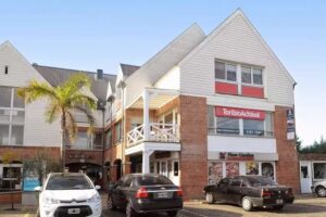 Toribio Ach&aacute;val