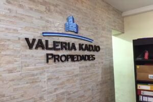 Valeria Kadjo Propiedades