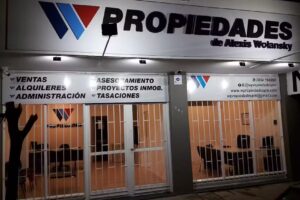 W Propiedades
